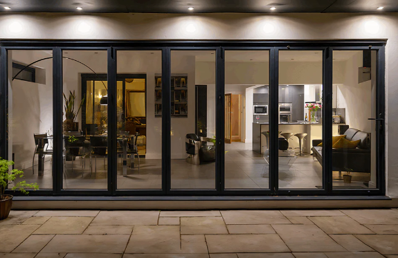 AK 336 Folding Door